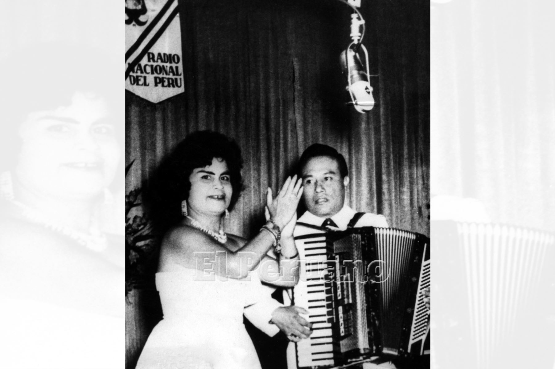 Carmencita Lara en Radio Nacional del Perú  (1970). Foto: Archivo Histórico de EL PERUANO.
