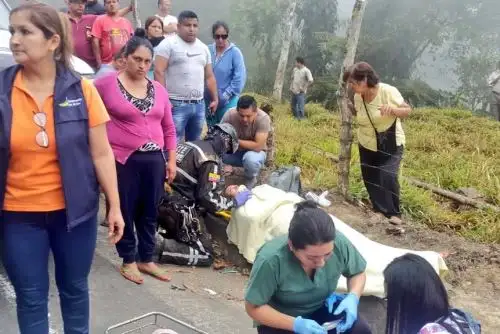 Fotografías de accidente en la provincia de El Oro, Ecuador Foto: @RosaLuzLM/Twitter