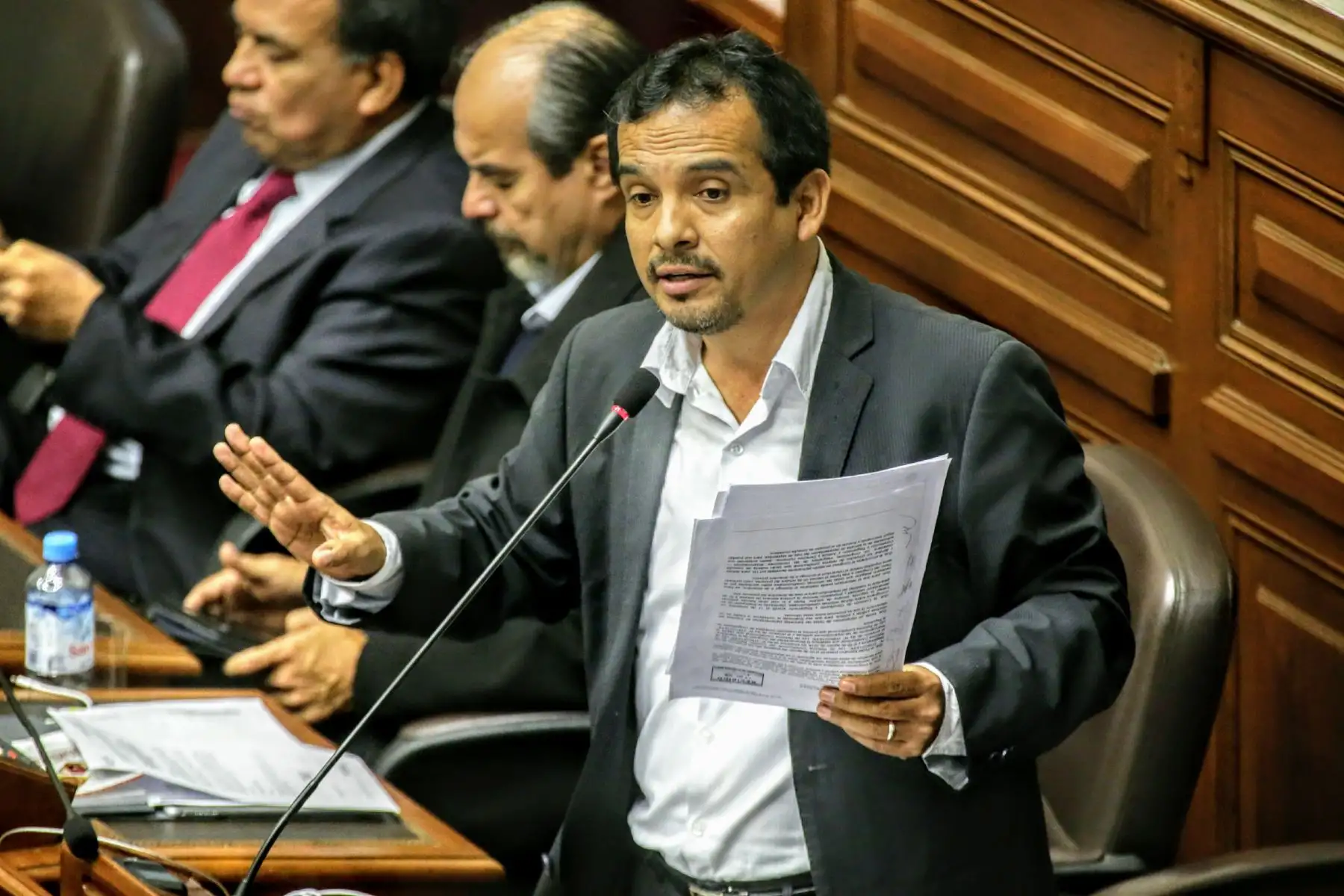 Congresistas debaten propuesta del ejecutivo sobre la Cuestión de Confianza. Foto: ANDINA/Luis Iparraguirre