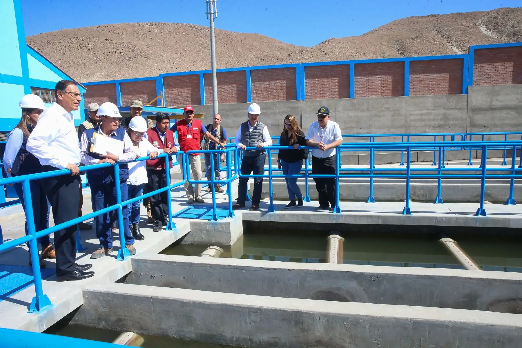 Presidente de la República, Martín Vizcarra,visitó planta de tratamiento La Joya, en la regiòn de Arequipa.Foto: Presidencia Perù/Juan Carlos Guzman