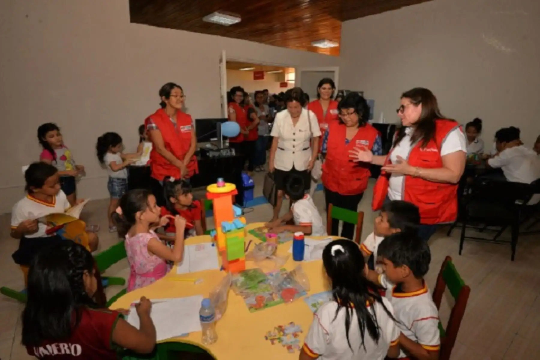 Loreto cuenta desde hoy con la Unidad de Protección Especial (UPE), que inauguró la ministra de la Mujer y Poblaciones Vulnerables (MIMP), Ana María Mendieta, y cuyo objetivo es atender a niñas, niños y adolescentes sin cuidados parentales o en riesgo de perderlos.