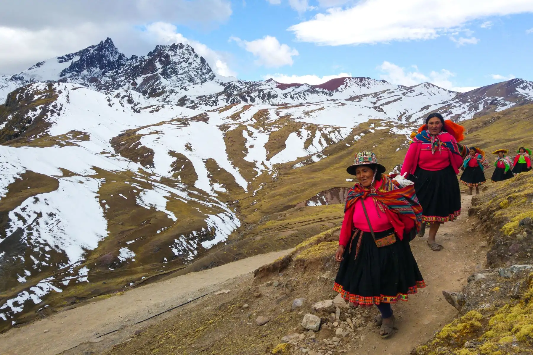 En esta nueva ruta, que beneficiará directamente a la comunidad de Chillihuani, permite la recuperación de un ecosistema turístico, el cual fue cofinanciado con cerca de 700 mil soles por el programa Minam-CAF del Ministerio del Ambiente, ascendente al 45%.Foto: ANDINA/proyecto Minam-CAF