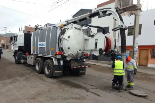 Ejecutan trabajos de limpieza en sistema de alcantarillado de Chincha. ANDINA/Difusión