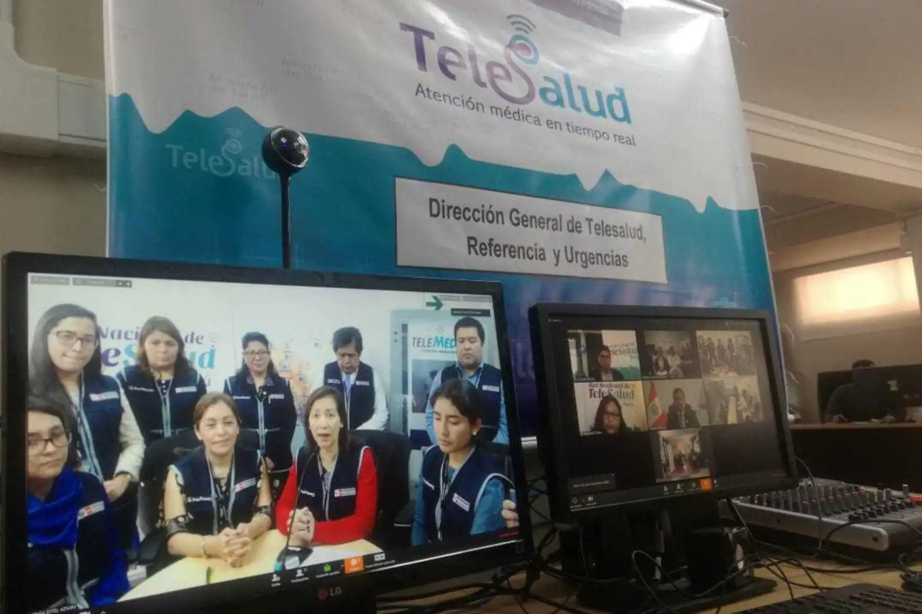 A la Red Nacional de Telesalud se unieron dos centros asistenciales de la zona fronteriza con Chile, en la región Tacna, y también otros 19 establecimientos de salud de la región Ica, los cuales podrán atender casos complejos a través de teleconsultas a distancia con centros especializados de Lima.
