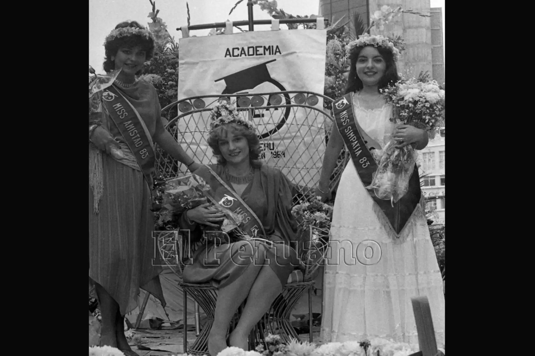 Bienvenida a la primavera, escolares también realicen celebraciones (30 setiembre 1981). Foto: Diario Oficial EL PERUANO / Américo Alburquerque