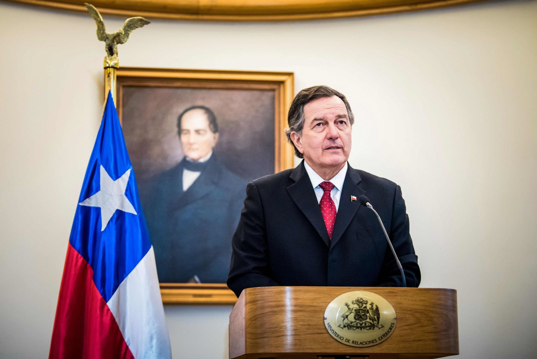 El Ministro de Relaciones Exteriores de Chile, Roberto Ampuero Foto: AFP