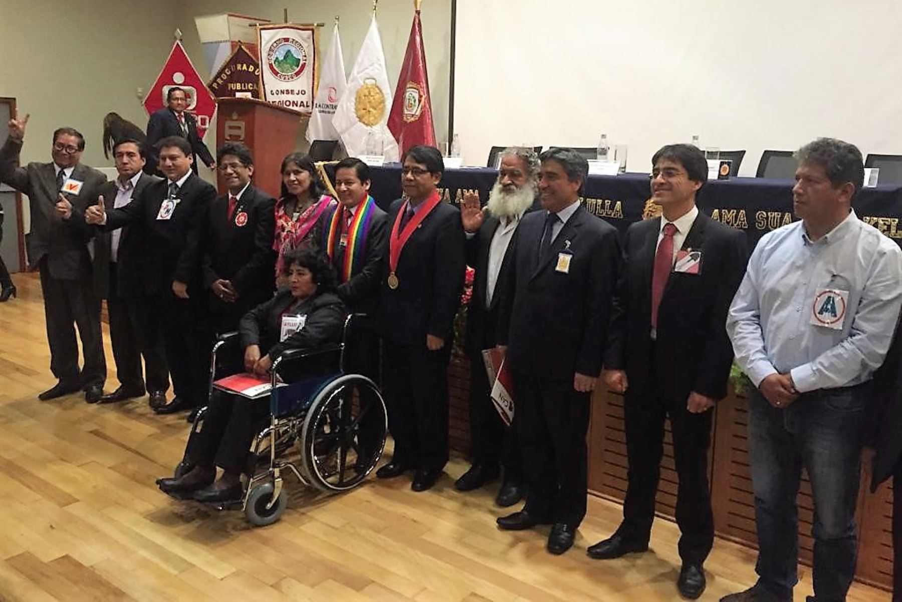 Candidatos al gobierno regional de Cusco presentan propuestas anticorrupción en cita organizada por la Secretaría de Integridad Pública de la PCM.