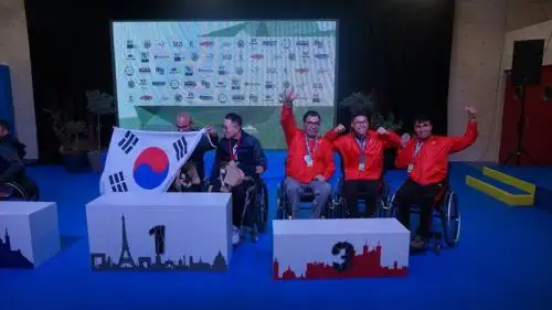 La escuadra nacional de Para Tiro logra una hazaña en el Mundial de Francia