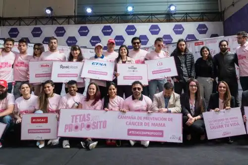 La Liga Contra el Cáncer presentó la campaña ‘Tetas con Propósito’.