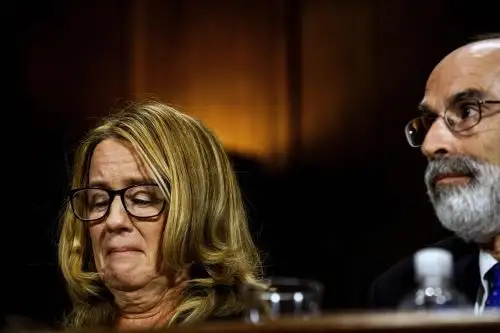 Christine Blasey Ford reacciona durante la audiencia del Comité Judicial del Senado sobre la nominación de Brett Kavanaugh  Foto: AFP