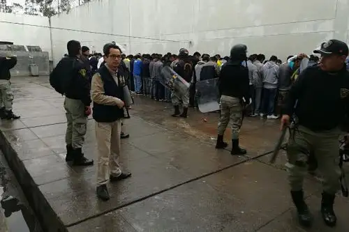 Fiscalía decomisa armas y drogas durante operativo en penal de Chachapoyas, en Amazonas. ANDINA/Difusión