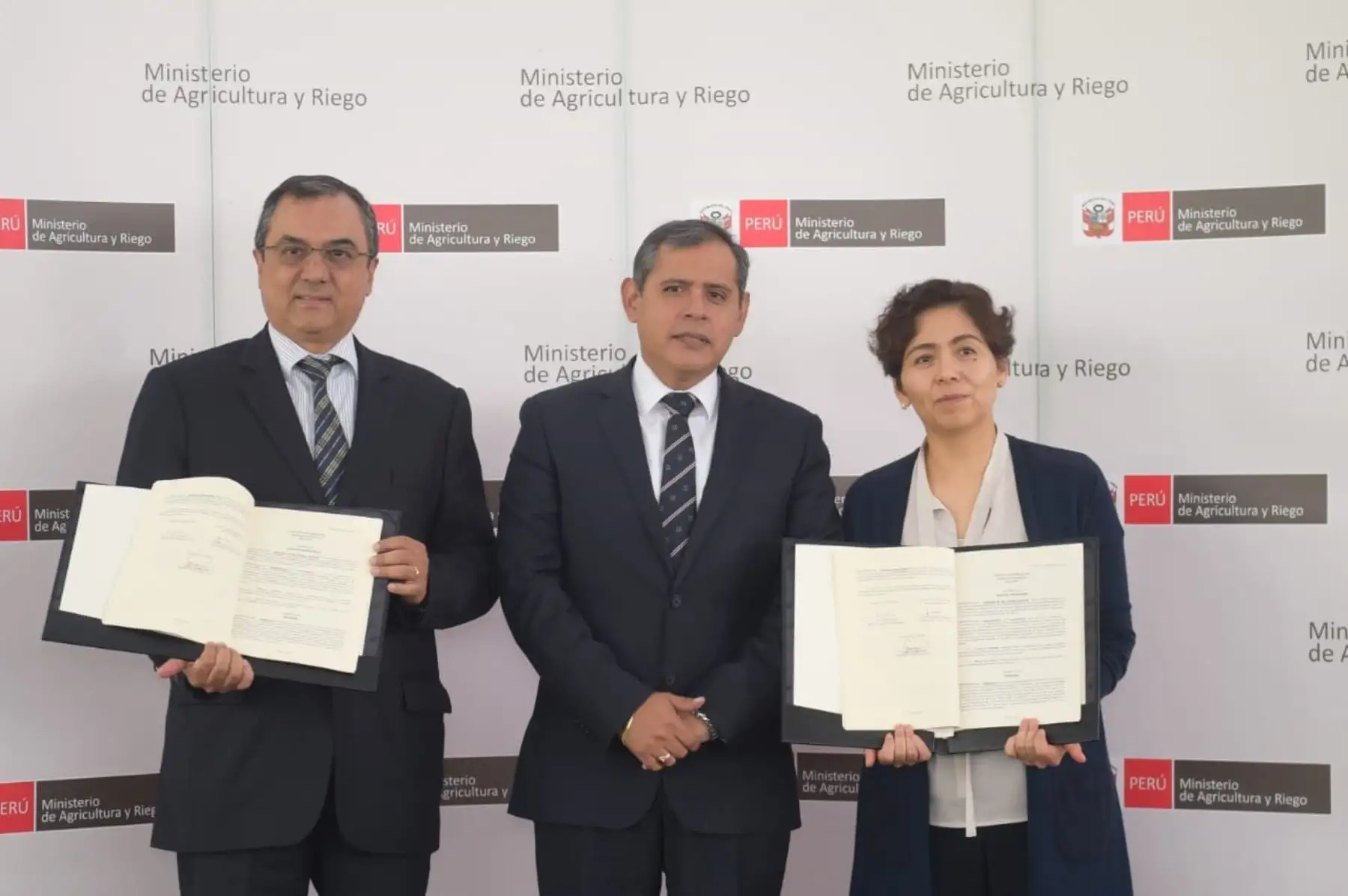 Convenio entre el Gobierno y el BID.