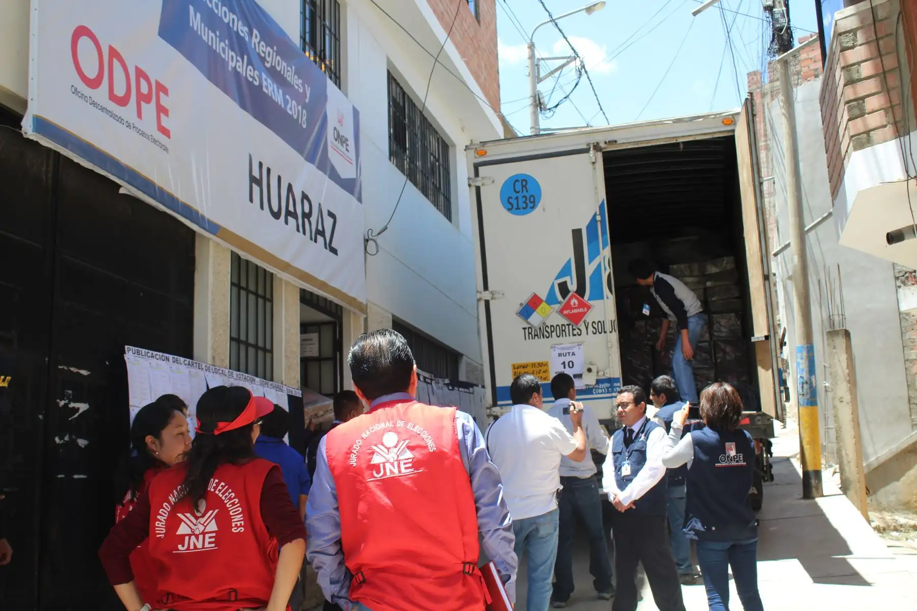 Arriba material electoral a provincias de Áncash.Foto:  ANDINA