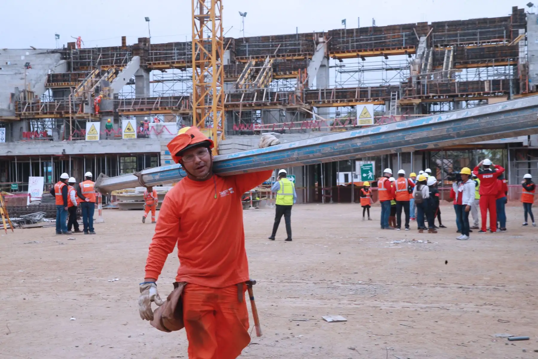 Primer recorrido  en las obras que se ejecutan en la Villa Deportiva  Regional del Callao donde se construye el Nuevo Polideportivo del Callao . Foto: ANDINA/Norman Córdova
