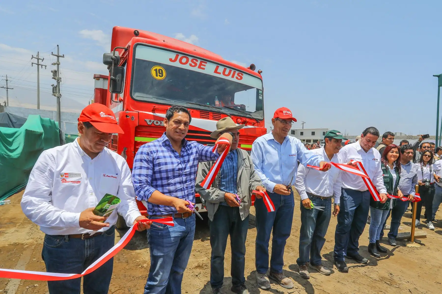 Presidente Martín Vizcarra participò en  apertura de la Campaña de Abonamiento del Norte 2018 – 2019, en el distrito de Salaverry – Trujillo.Foto: ANDINA/Prensa Presidencia