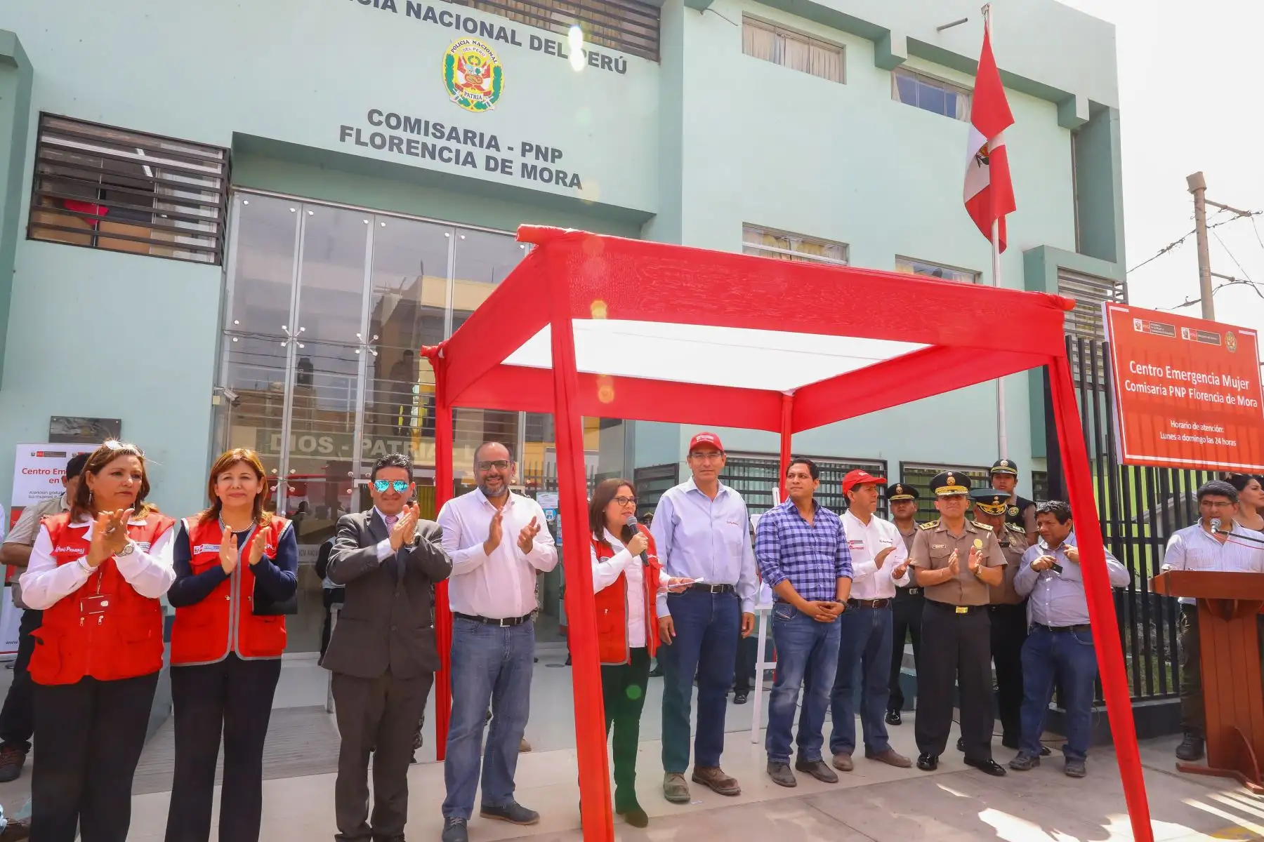 Presidente Martín Vizcarra inaugurò Centro de Emergencia Mujer en Trujillo. Foto:ANDINA/Prensa Presidencia