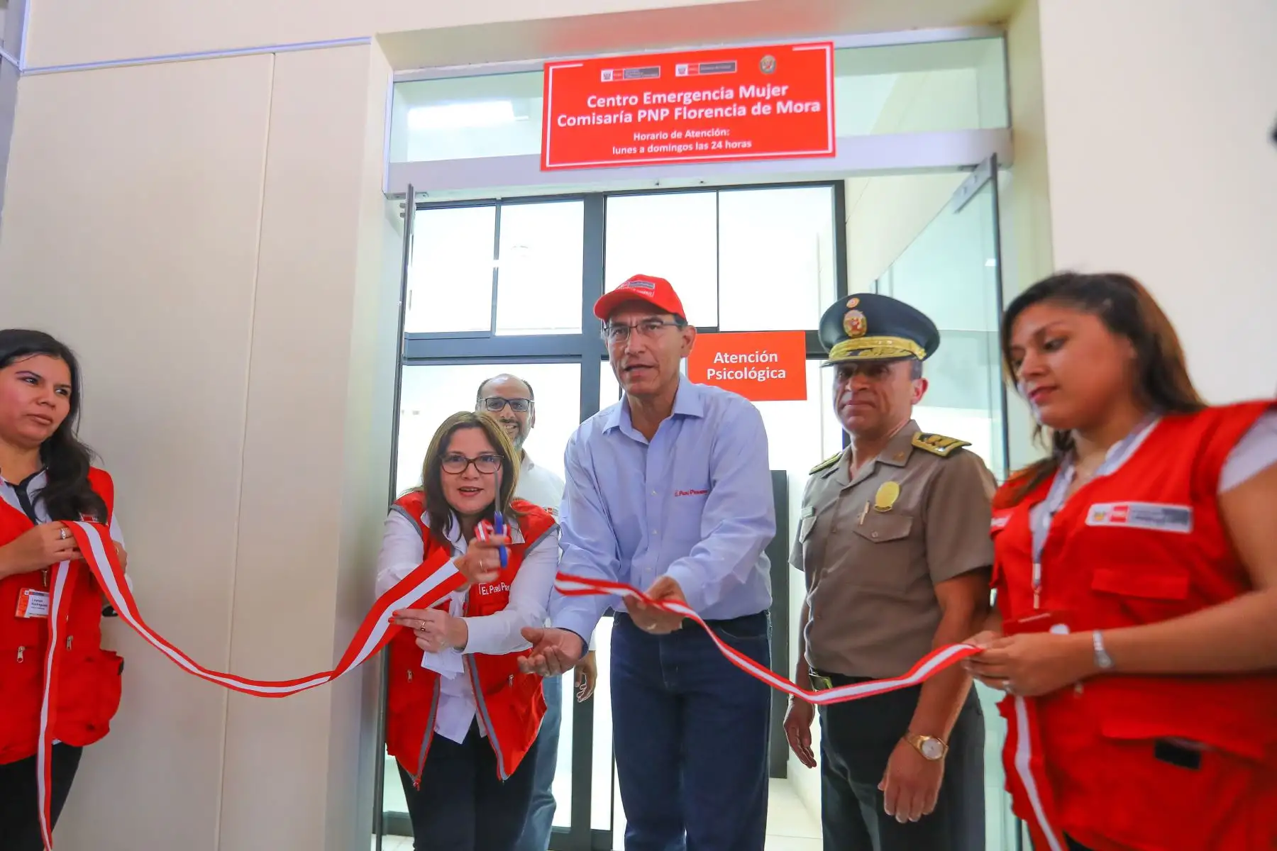 Presidente Martín Vizcarra inaugurò Centro de Emergencia Mujer en Trujillo. Foto:ANDINA/Prensa Presidencia