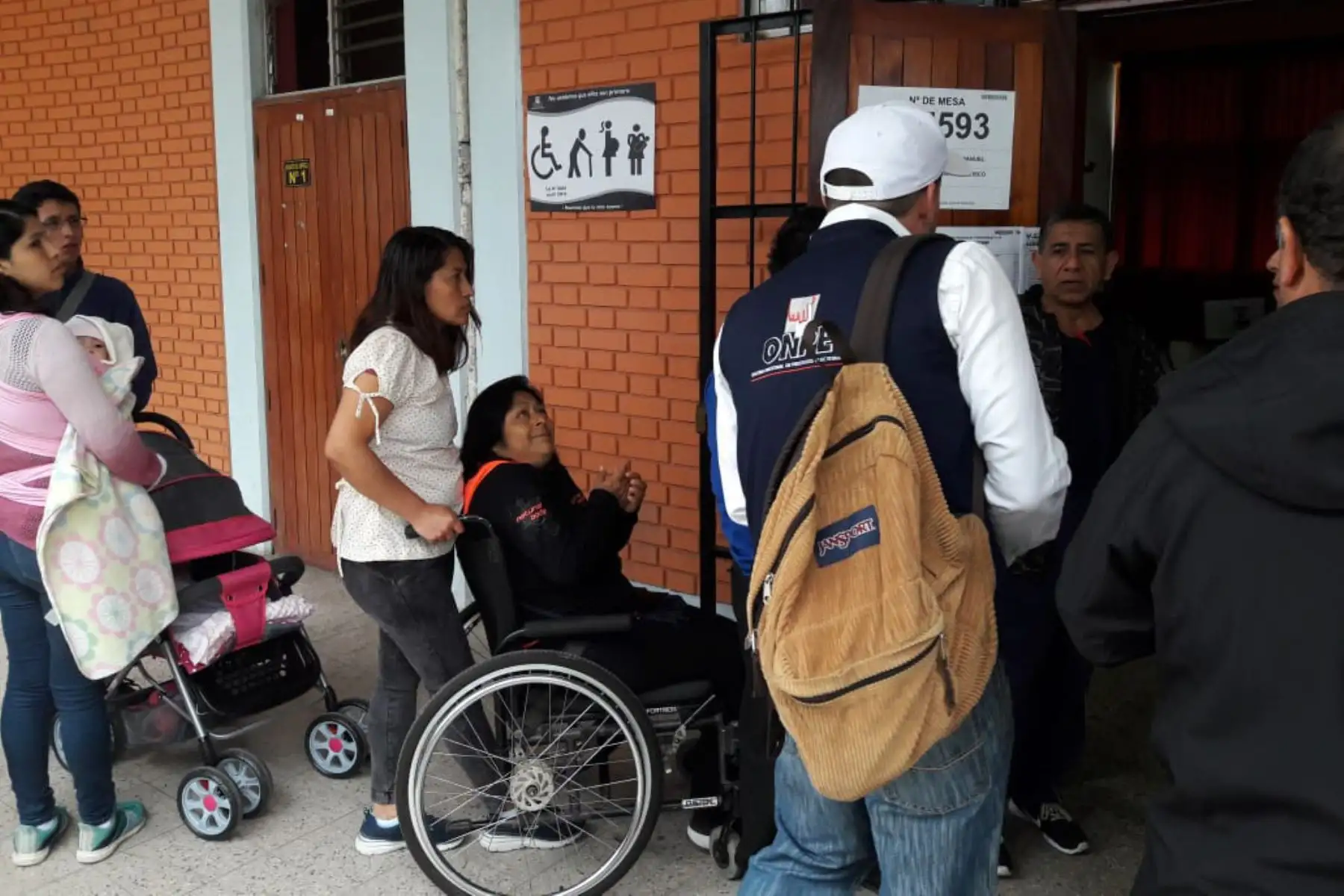 Hasta ahora se han instalado 17 mesas de sufragio en la Universidad Nacional de Trujillo. ANDINA
