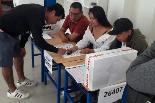 Se instaló el total de mesas de votación en la Universidad Nacional de Trujillo. ANDINA/Luis Puell