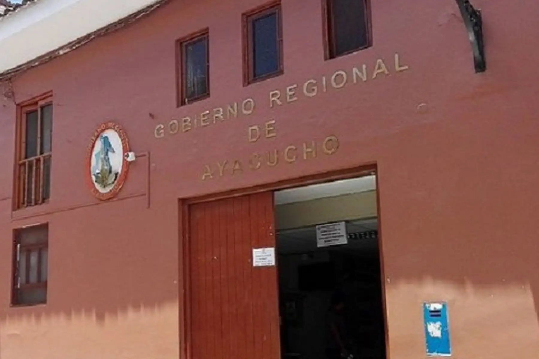 En una segunda vuelta se decidiría al ganador de la gobernación regional de Ayacucho, en vista que ninguno de los postulantes alcanzó el 30% de los votos que establece la Ley de Elecciones Regionales, según los sondeos efectuados “a boca de urna” por la encuestadora Ipsos.