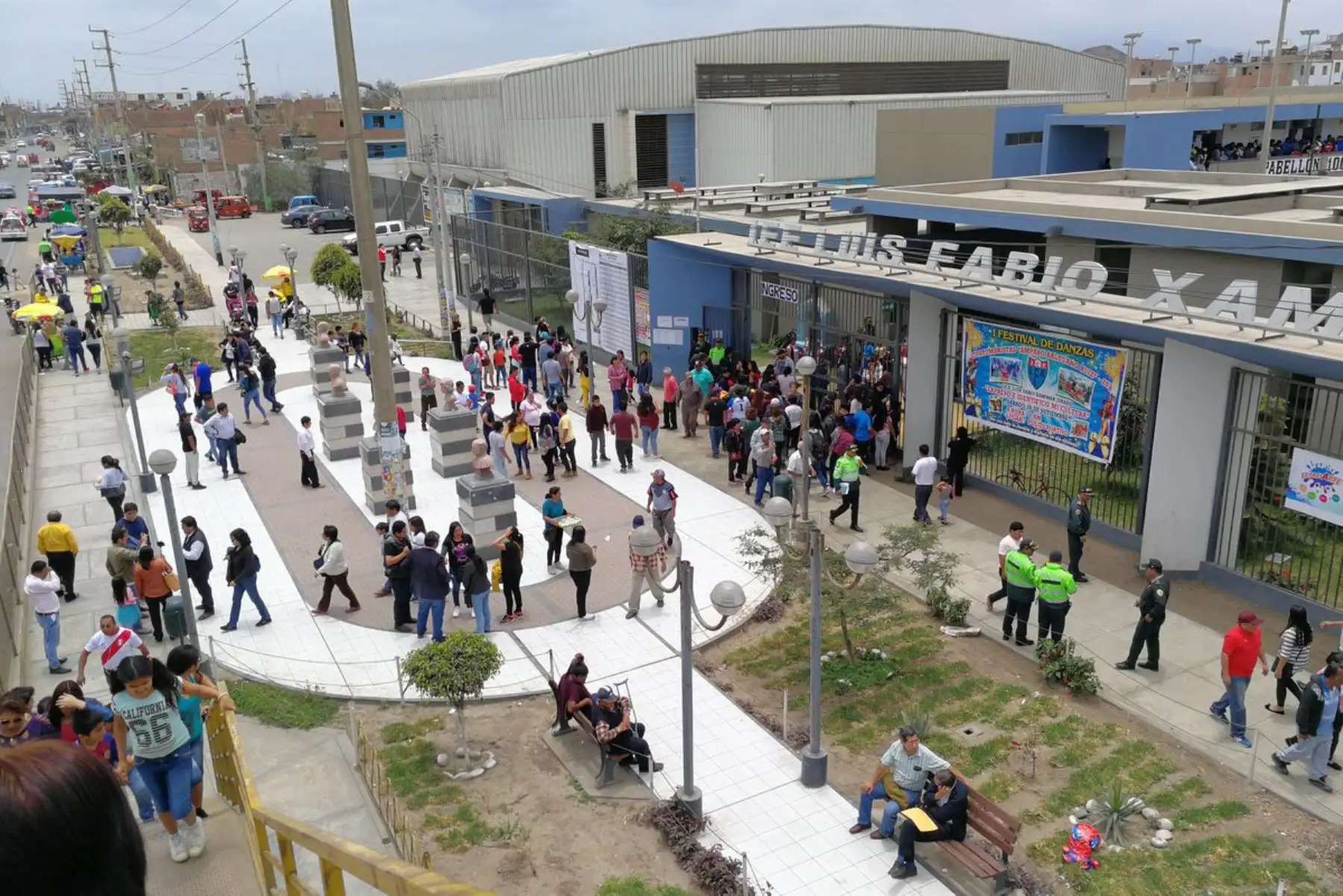 Los electores de la región Lima provincias irán a una segunda vuelta para elegir al gobernador regional. Foto: Cortesía: Chinn de la Cruz Loo/Twitter