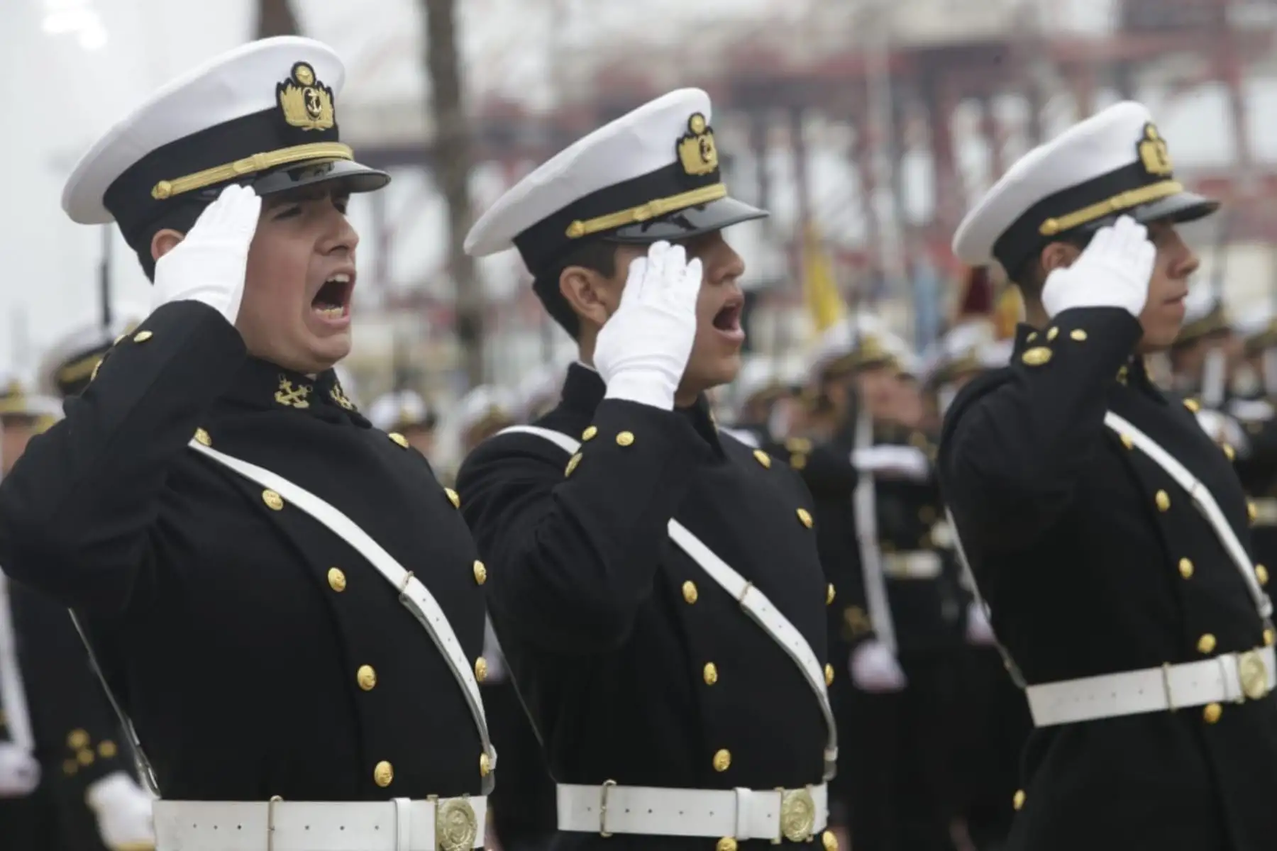 El presidente de la República, Martin Vizcarra, participa en la ceremonia por el 197.º aniversario de la Marina de Guerra del Perú y el 139.º aniversario del Combate de Angamos. Foto: ANDINA/Prensa Presidencia