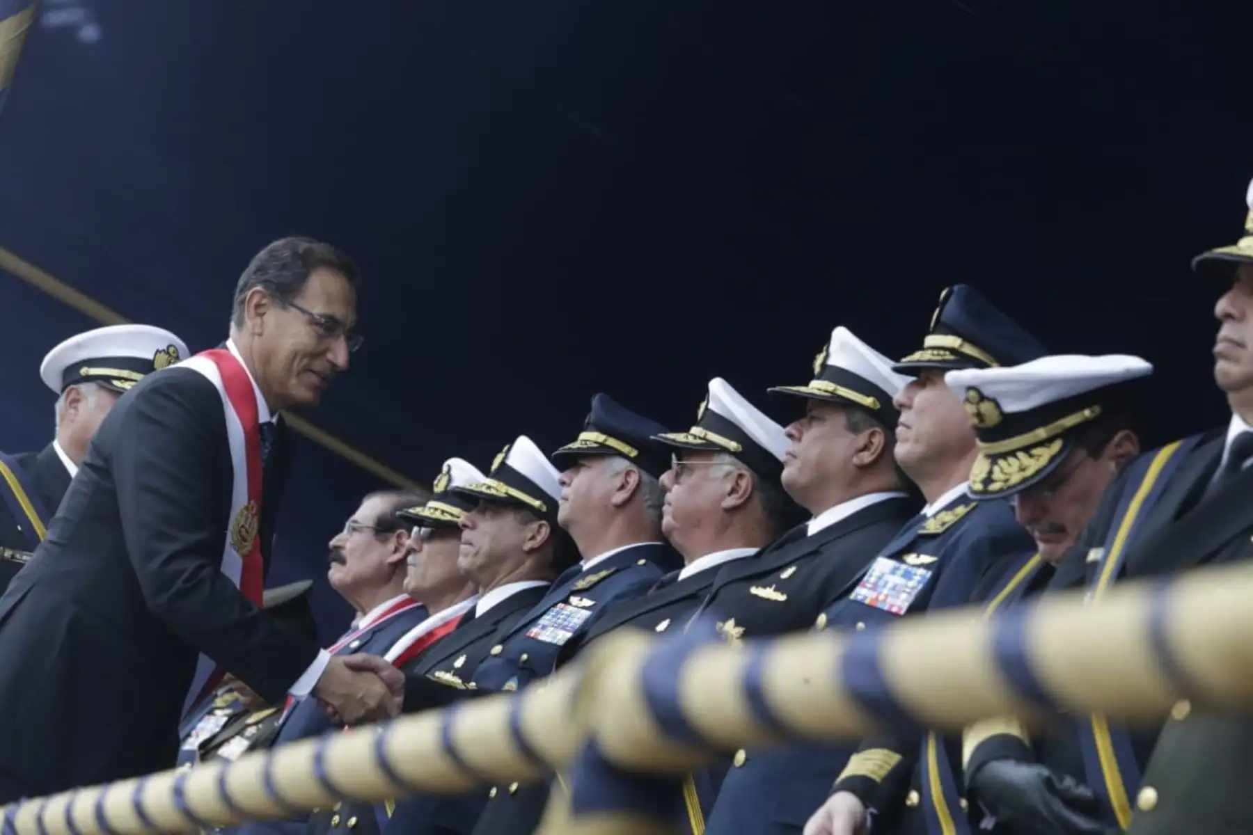 El presidente de la República, Martin Vizcarra, participa en la ceremonia por el 197.º aniversario de la Marina de Guerra del Perú y el 139.º aniversario del Combate de Angamos. Foto: ANDINA/Prensa Presidencia
