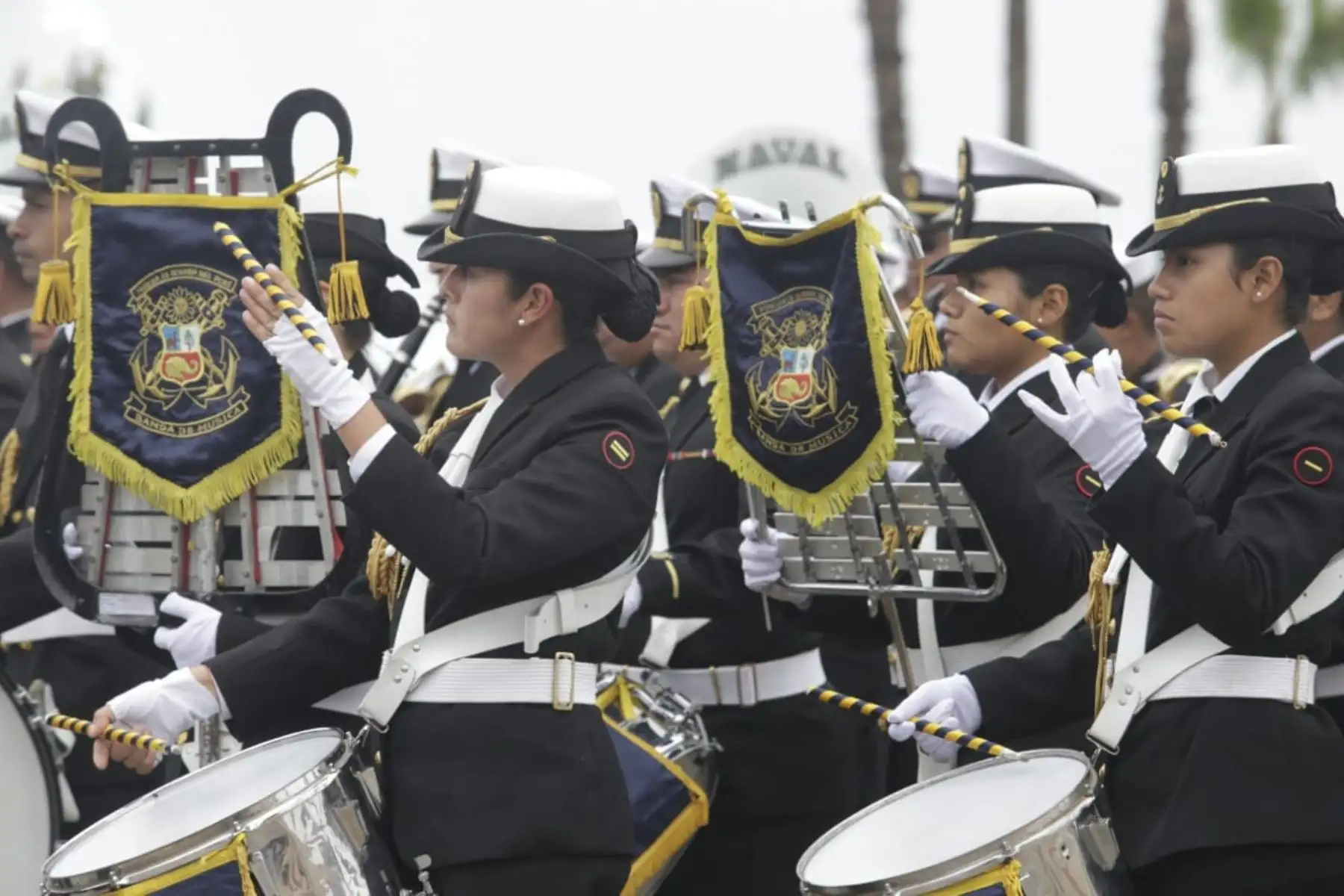El presidente de la República, Martin Vizcarra, participa en la ceremonia por el 197.º aniversario de la Marina de Guerra del Perú y el 139.º aniversario del Combate de Angamos. Foto: ANDINA/Prensa Presidencia