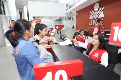 JNE explica en qué casos tramitar dispensa por no votar. Foto: JNE