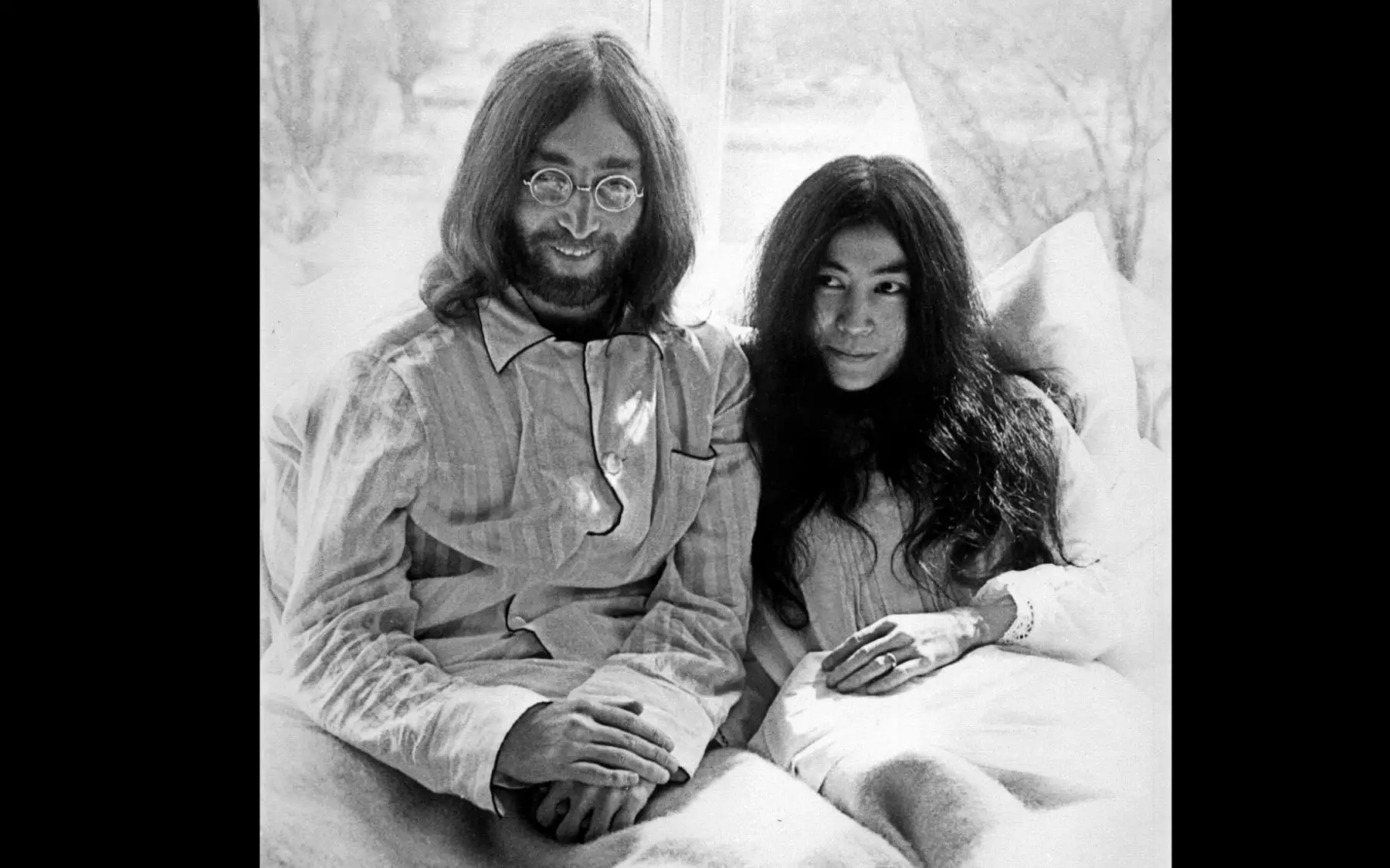 Su talento por las artes empezó desde la etapa escolar cuando dibujaba caricaturas y trazos en sus cuadernos. Ello, sin embargo, no evitó su pobre desempeño escolar: “Indudablemente por el camino hacia el fracaso”, “sin esperanzas”, “más bien un payaso en clase”, “haciendo perder el tiempo al resto de los alumnos”, rezaban sus informes académicos. / AFP