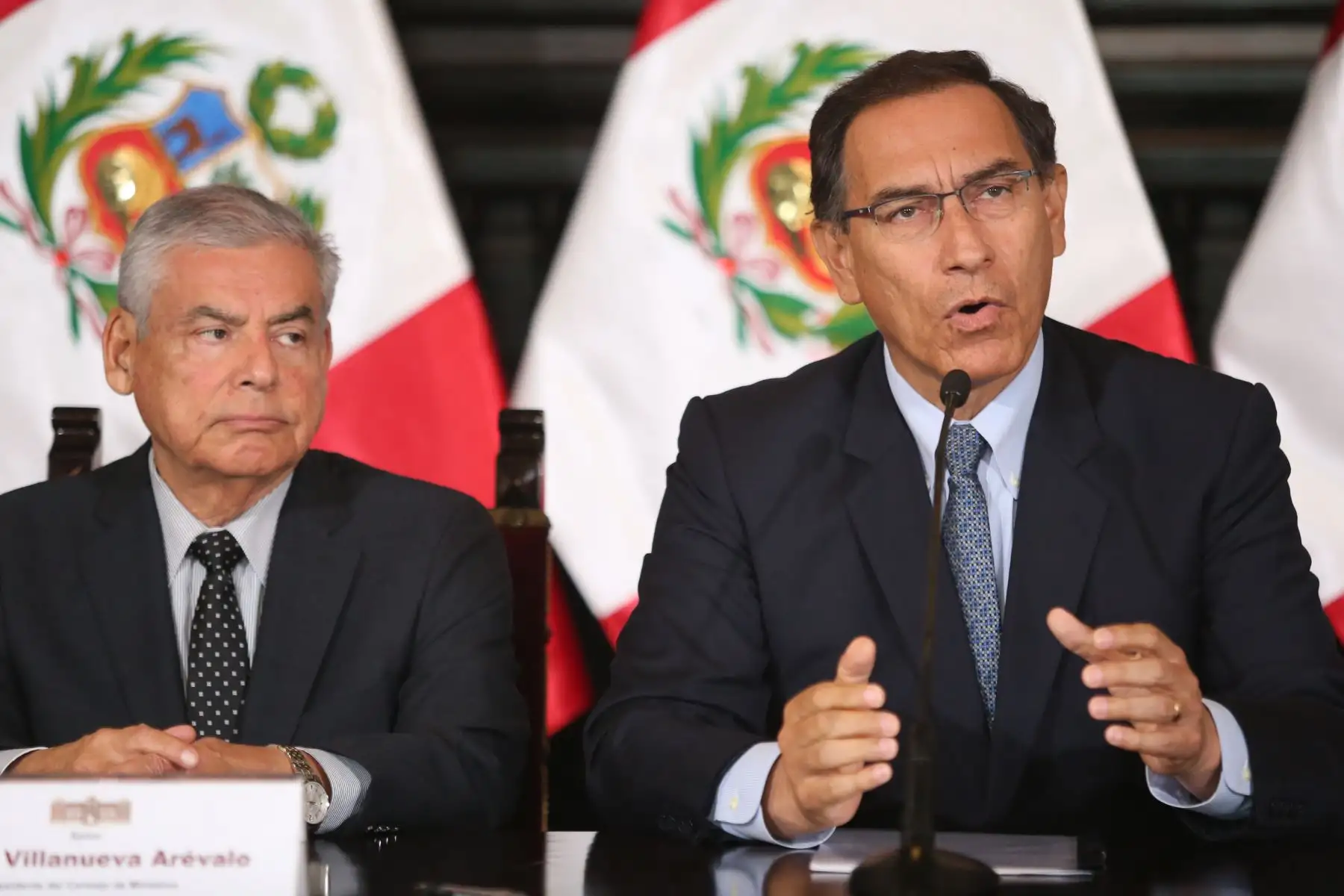 Presidente de la República, Martín Vizcarra, junto al premier, Cesar Villanueva, el titular de Minjus, Vicente Zeballos, y el titular de la Cancillería, Nestor Popolizio, participan de convocatoria a referéndum sobre reforma política y de justicia impulsada por el Ejecutivo.Foto: ANDINA/Juan Carlos Guzman/Prensa Presidencia
