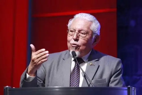 Ministro de Vivienda, Construcción y Saneamiento, Javier Piqué. ANDINA/Eddy Ramos