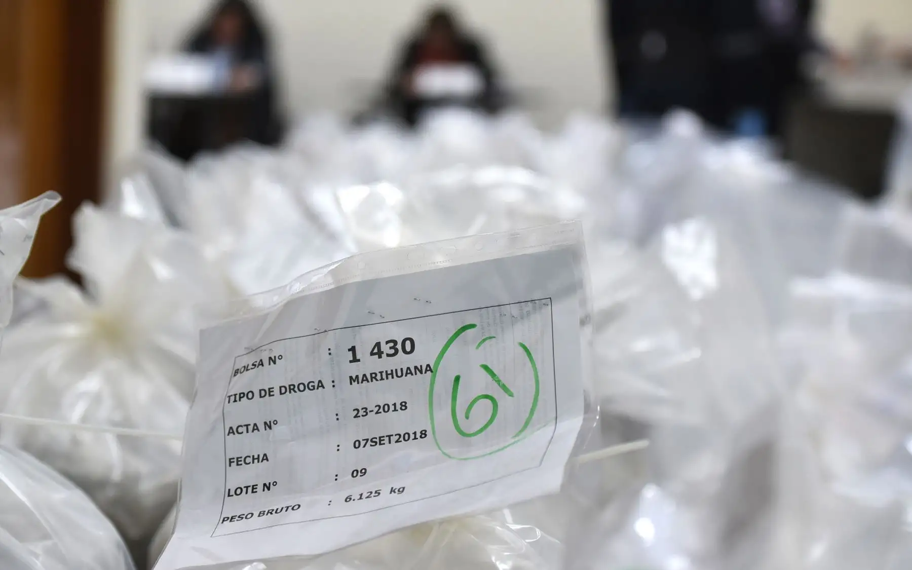 Incineran más de 25 toneladas de droga incautada por la Policía Nacional en operativos a nivel nacional. Participa el viceministro de Orden Interno del Mininter, Carlos León Romero, y representantes de las instituciones de lucha antidrogas. Foto: ANDINA/Mininter
