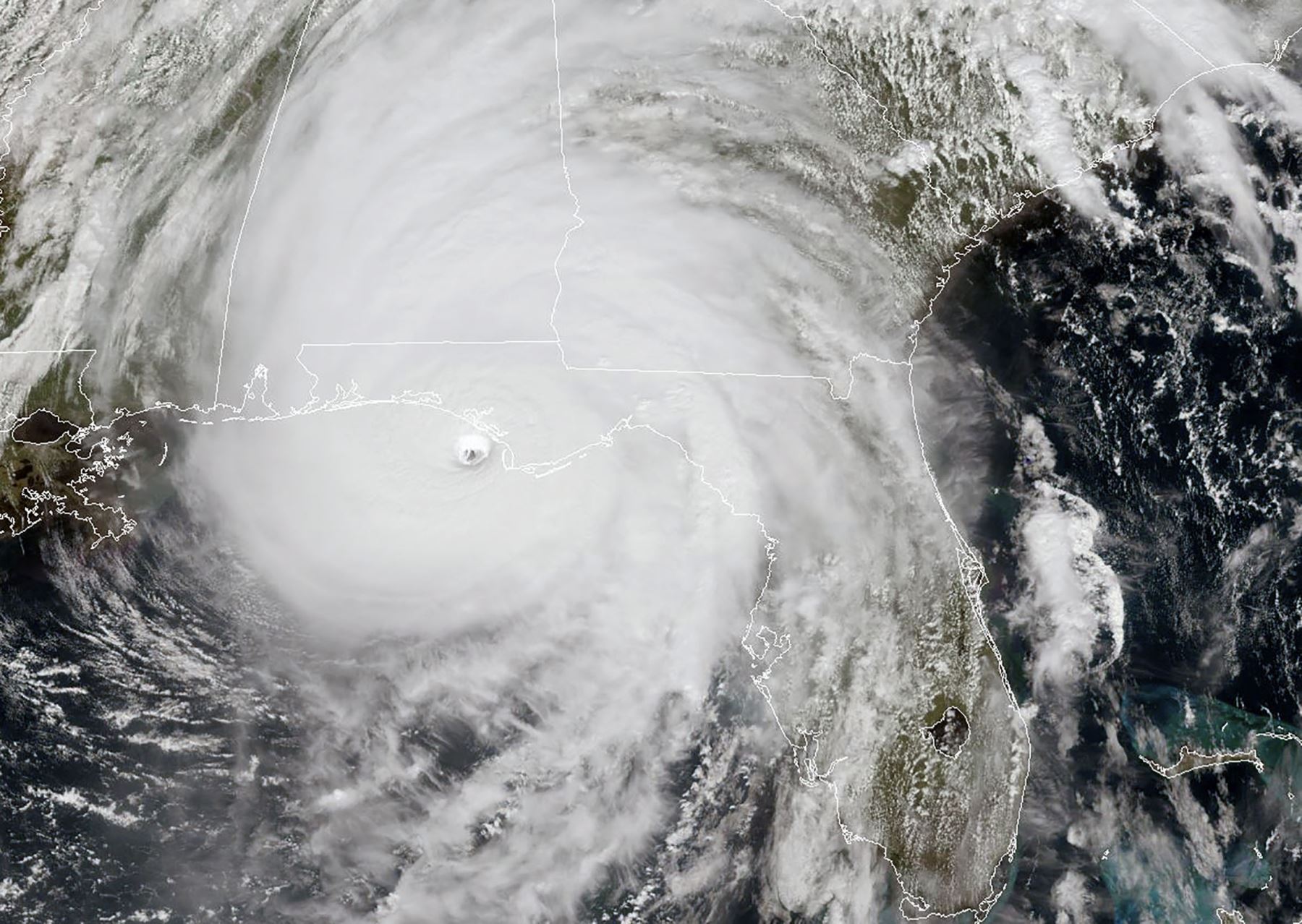 Imagen satelital del huracán MIchael hoy miércoles. Foto: AFP.