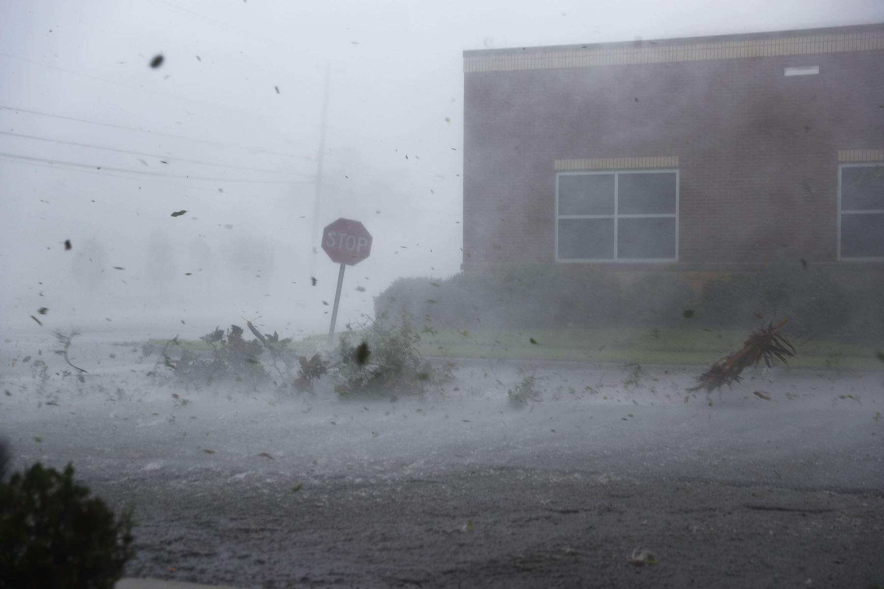 Huracán Michael golpea Panamá City. Foto: AFP.