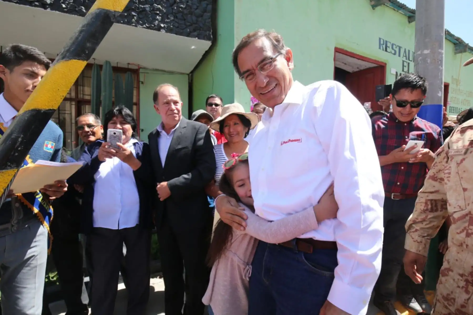 Presidente de la República Vizcarra, quien se encuentra en una visita de trabajo, en la región de Moquegua. El jefe de Estado inspecionó las obras de la carretera Moquegua – Arequipa, en el sector de Omate. Foto: ANDINA/Prensa Presidencia