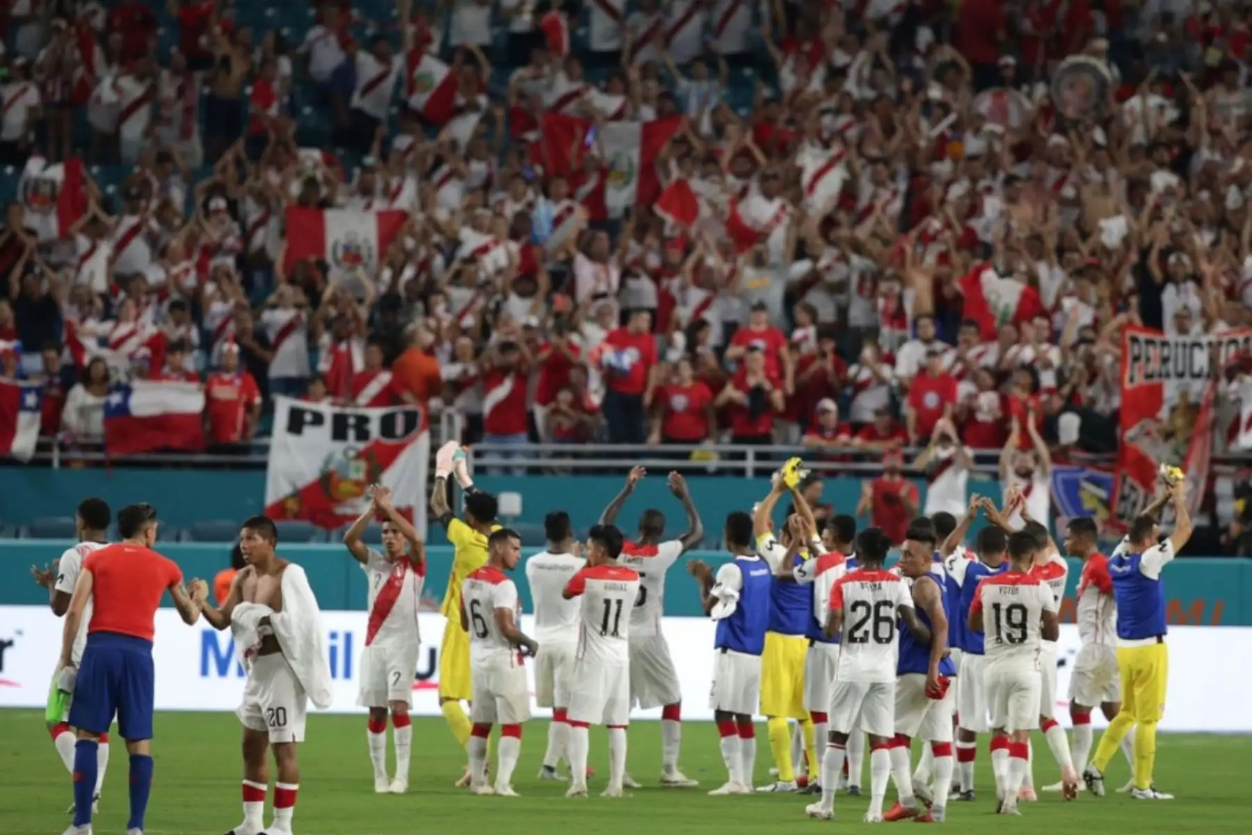 La selección de Perú venció por 3-0 a Chile en partido amistoso disputado en el Hard Rock Stadium de Miami, en Estados Unidos.Foto:ANDINA/ FPF