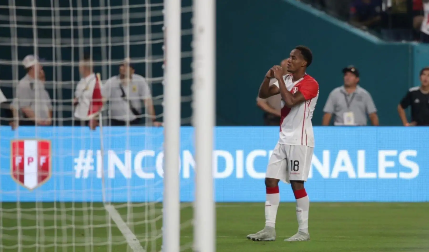 La selección de Perú venció por 3-0 a Chile en partido amistoso disputado en el Hard Rock Stadium de Miami, en Estados Unidos.Foto:ANDINA/ FPF