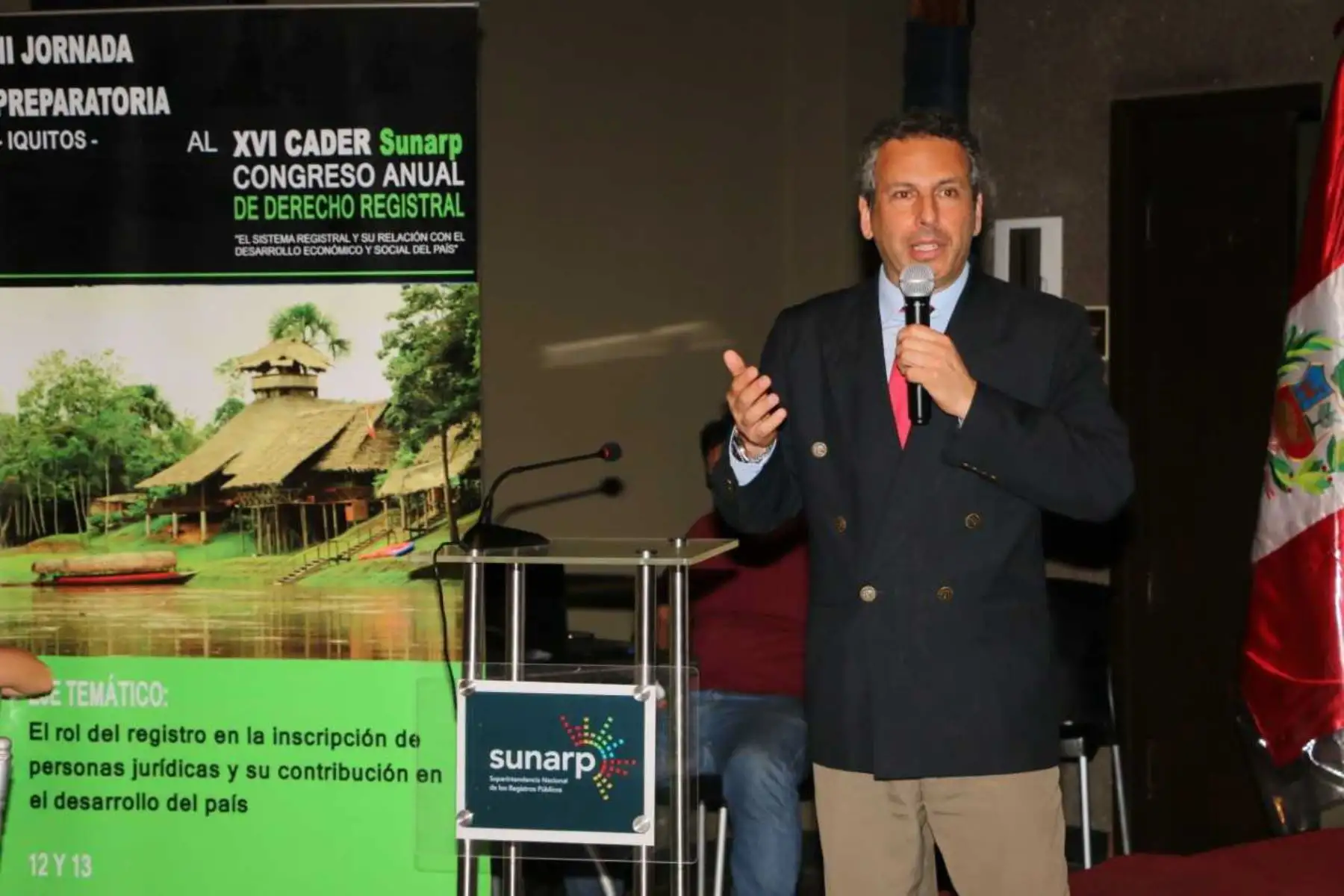 Titular de la Sunarp, Manuel Montes Boza, reafirma compromiso por ofrecer un servicio de calidad a los ciudadanos.