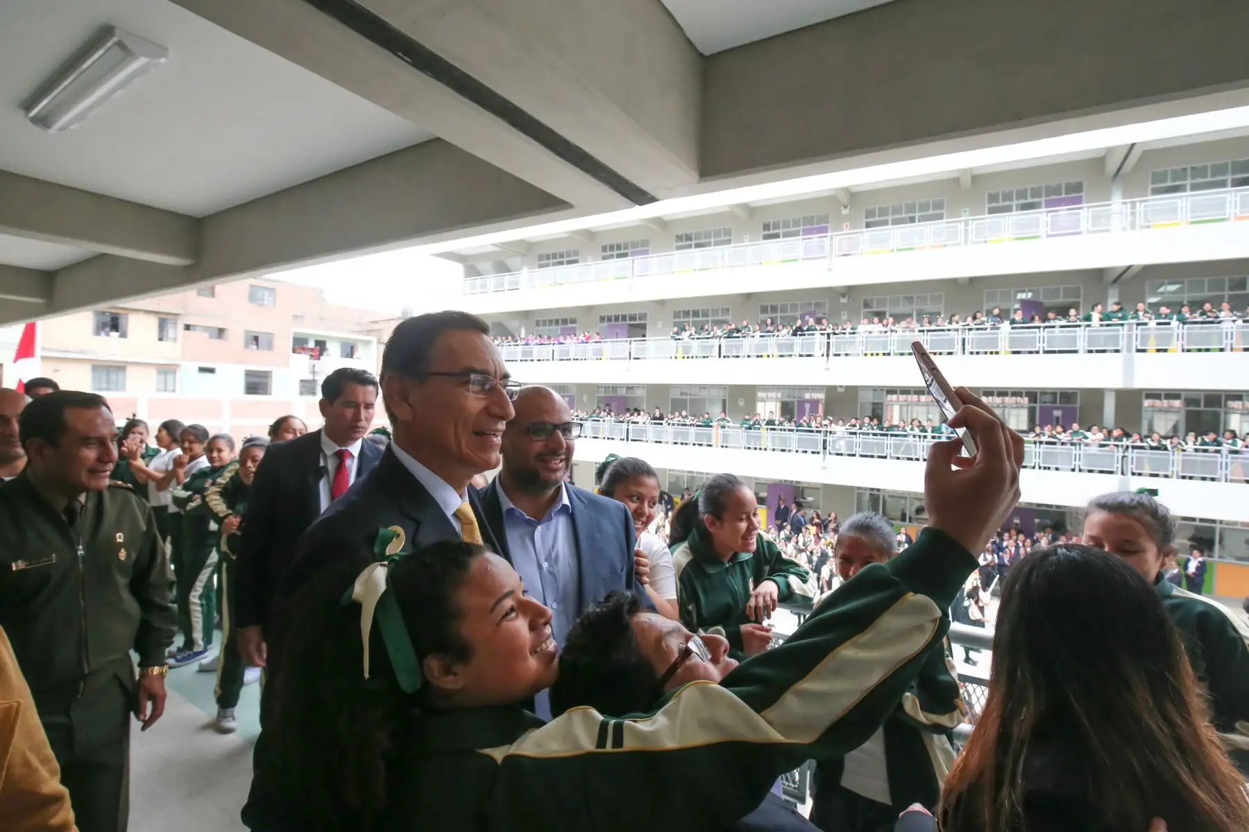 Jefe de Estado inaugura I.E. Esther Cáceres Salgado en el distrito del Rímac. Foto: ANDINA/Prensa Presidencia