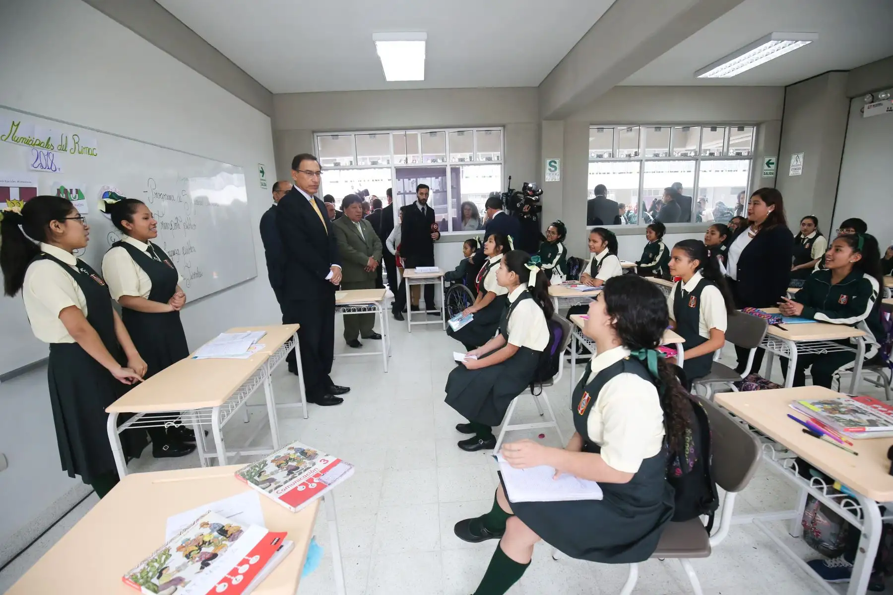 Jefe de Estado inaugura I.E. Esther Cáceres Salgado en el distrito del Rímac. Foto: ANDINA/Prensa Presidencia