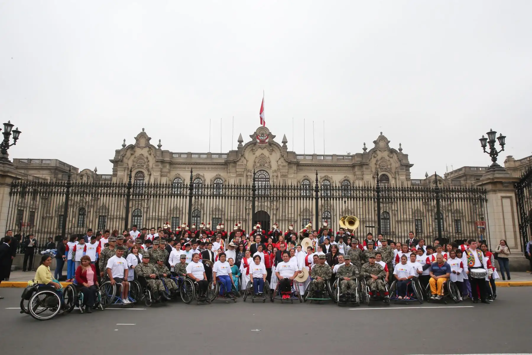 Presidente de la República, Martín Vizcarra y primera dama lideran actividades por el Día Nacional de las Personas con Habilidades Diferentes en Palacio de Gobierno. Foto: ANDINA/Juan Carlos Guzmán Negrini/Prensa Presidencia