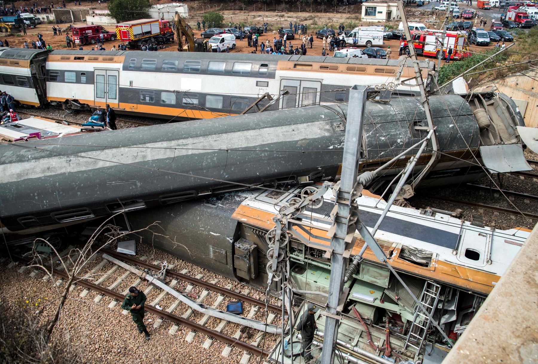 Lugar del accidente ferroviario en la ciudad marroquí de Bouknadel, Foto: AFP.