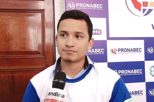 David Sulca Sánchez, estudiante de ingeniería industrial de la Universidad San Marcos, es beneficiario de Beca 18. Foto: ANDINA.