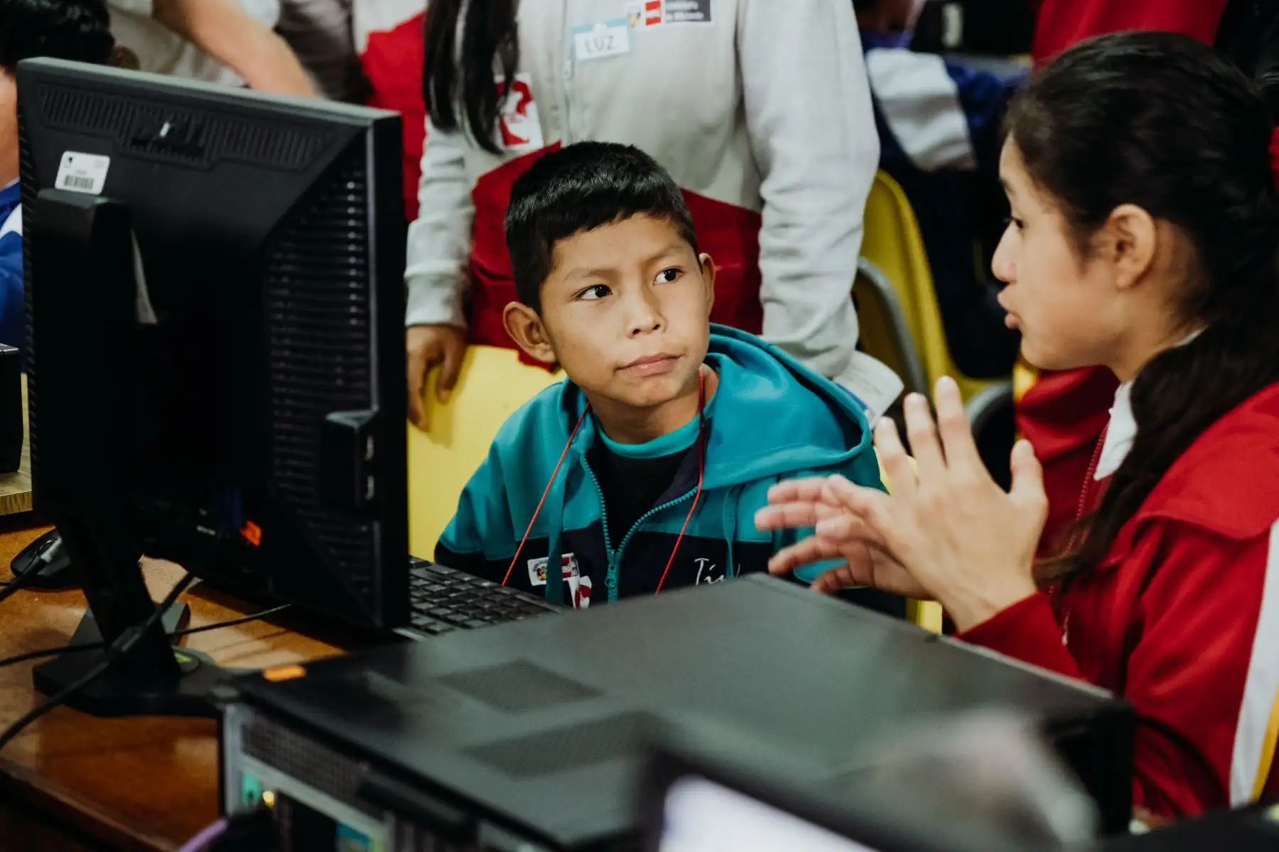 Los alumnos del Andrés Bello son limeños de Pueblo Libre, Magdalena, San Miguel, San Martín de Porres, de La Perla, del Callao. Y también hay alumnos del extranjero, colombianos, chilenos, ecuatorianos y 60 venezolanos. Foto: ANDINA/MINEDU