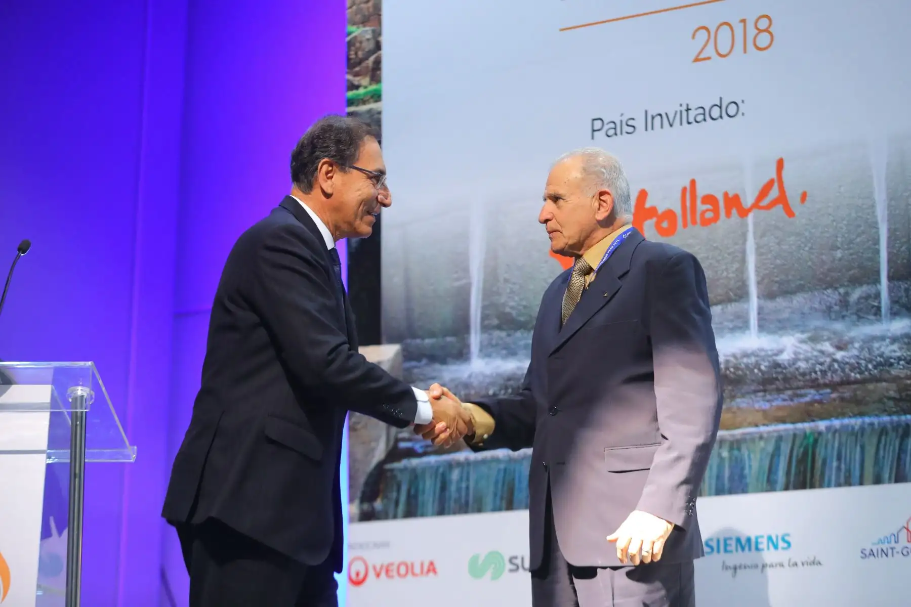 El presidente Martín Vizcarra inaugurò  la ExpoAguaPerú 2018, evento que tiene como objetivo compartir buenas prácticas y experiencias exitosas que contribuyan a la solución de una mejor gestión del agua y saneamiento.Foto: ANDINA/Prensa Presidencia