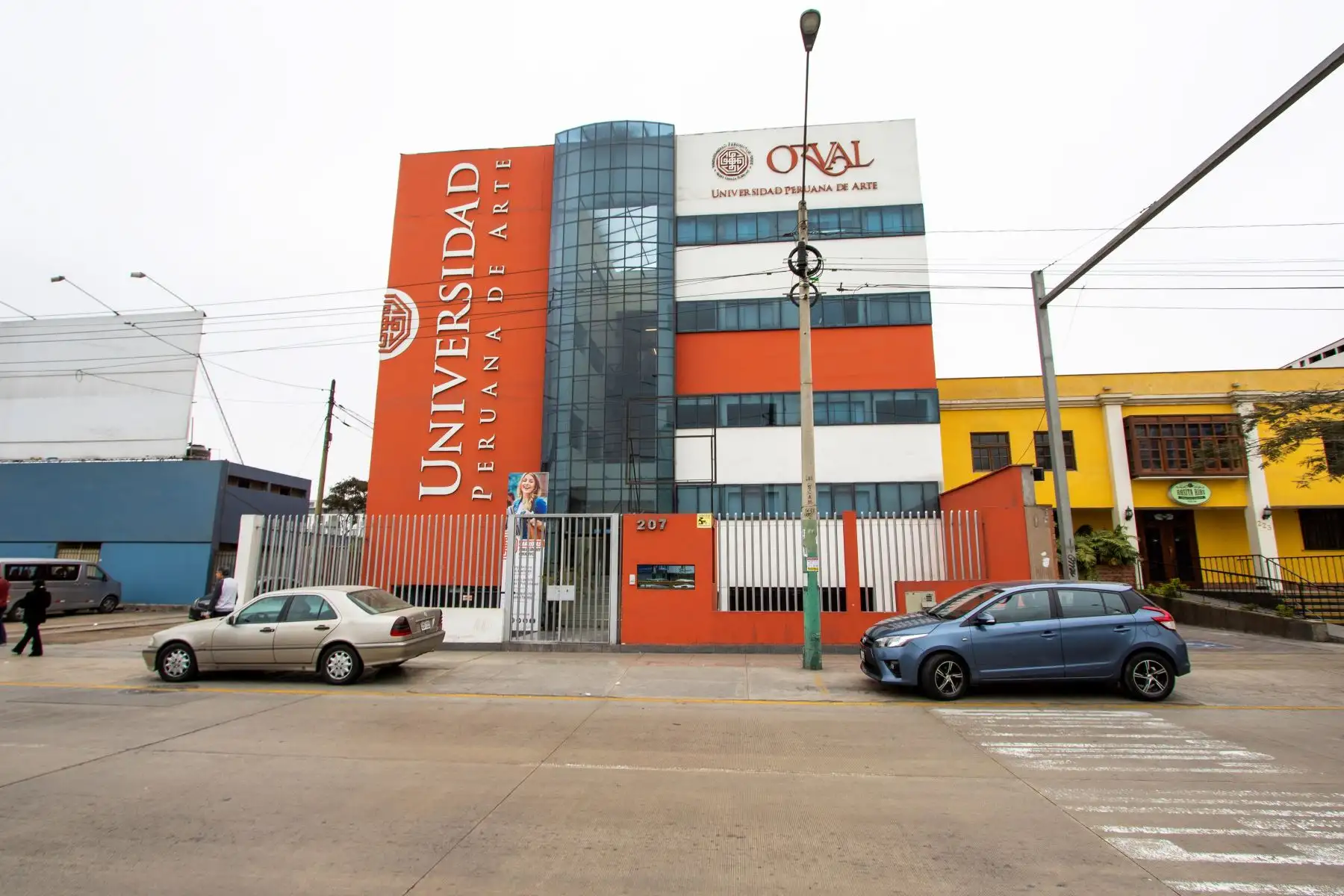 Universidad Orval, la primera en cerrar por carecer del licenciamiento de la Sunedu.