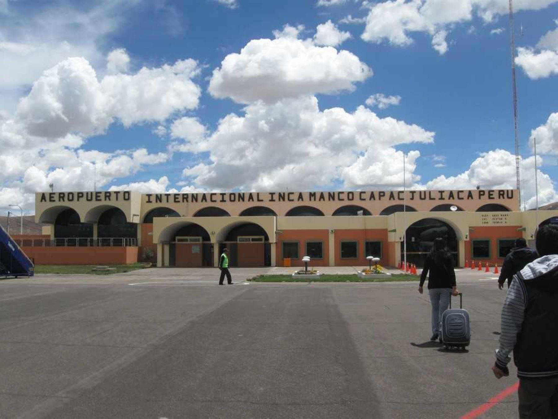 Los equipos técnicos del MTC han efectuado visitas de inspección a las zonas colindantes al aeropuerto de Juliaca (Puno). Foto: ANDINA/Archivo
