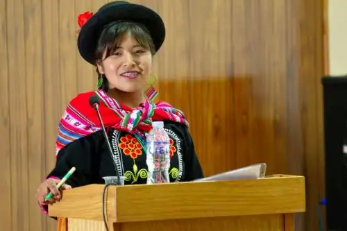 Conoce a Blanca Quispe Canaza, la estudiante puneña que sustentó su tesis en lengua aimara. ANDINA