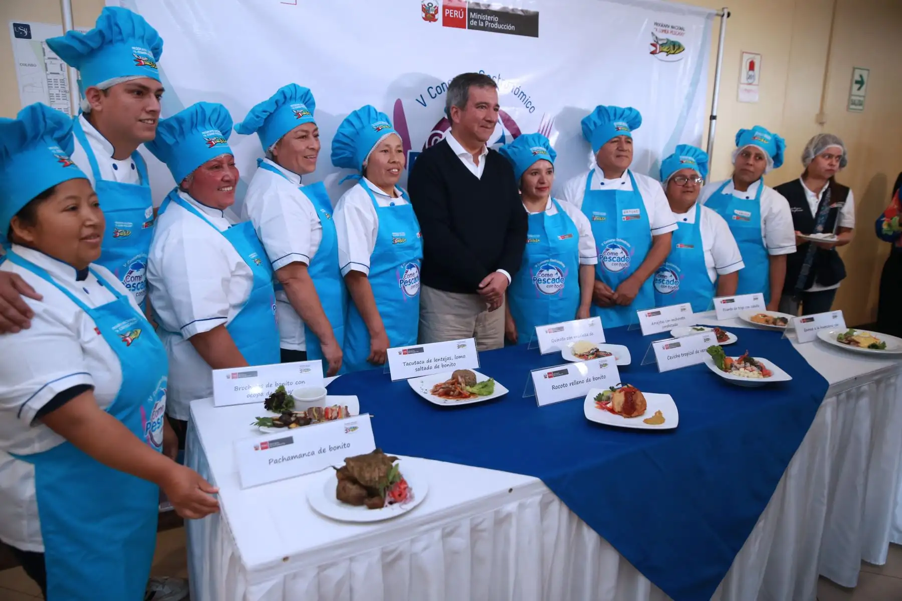 El ministro de la Producción, Raúl Pérez Reyes afirmó que el objetivo del concurso es incentivar la inclusión de preparación de pescado y pota  en comedores populares, quioscos escolares . Foto: ANDINA/Norman Córdova